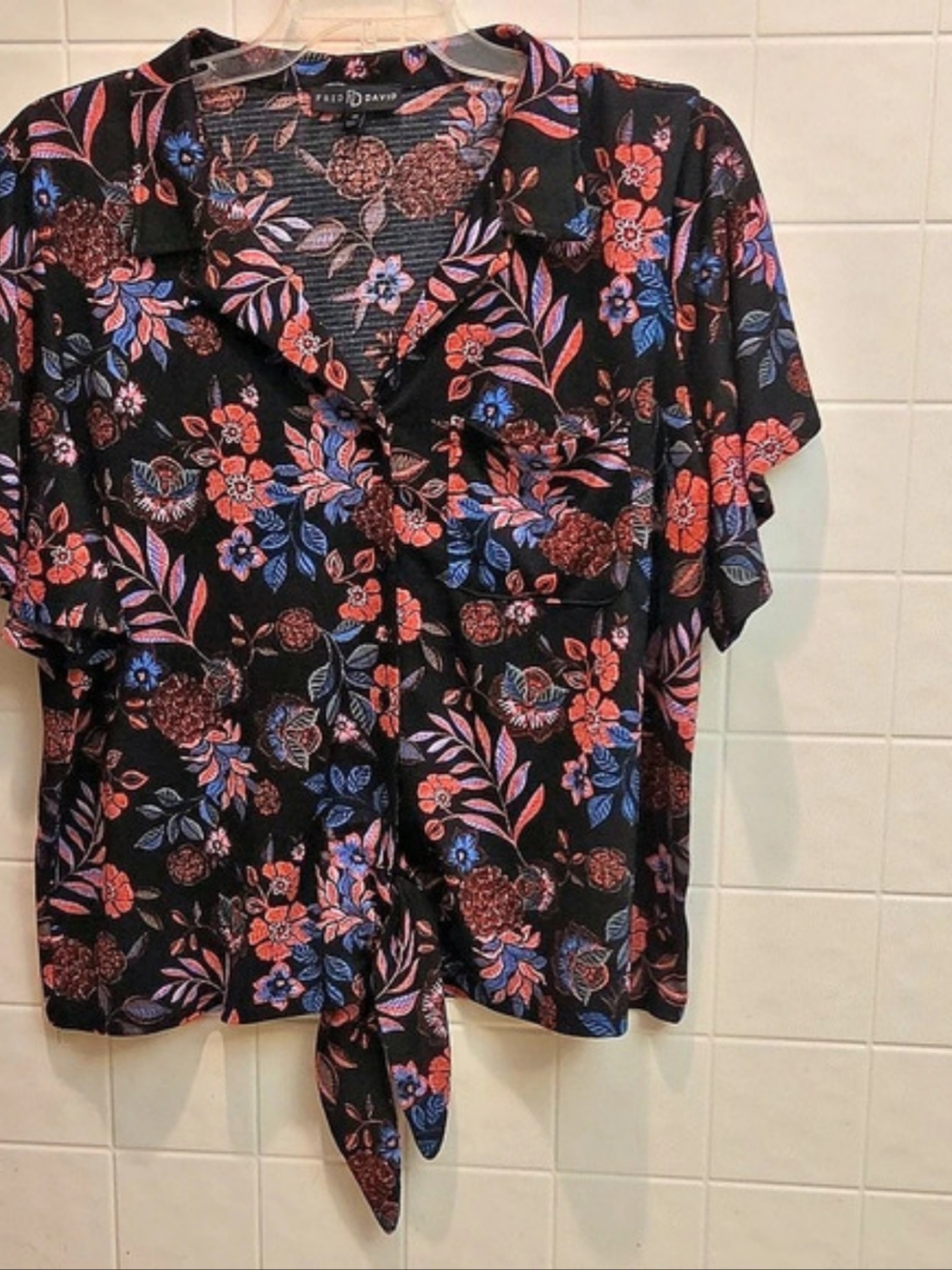 Fred David Floral Tie-Hem Blouse in Black & Blue 2X Like New